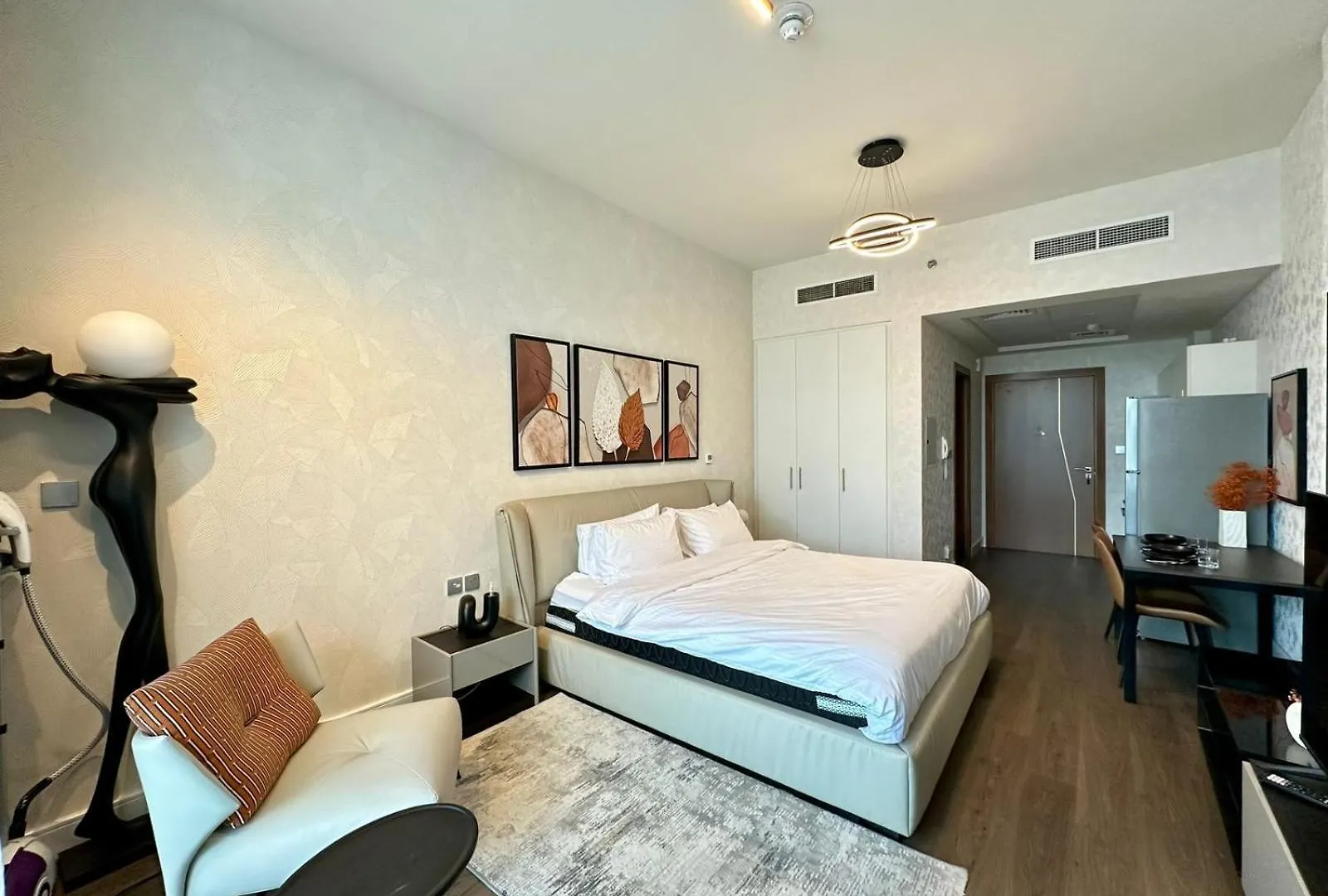 Dubai Canal View And Burj Khalifa View Studio In Business Bay 0*,  United Arab Emirates